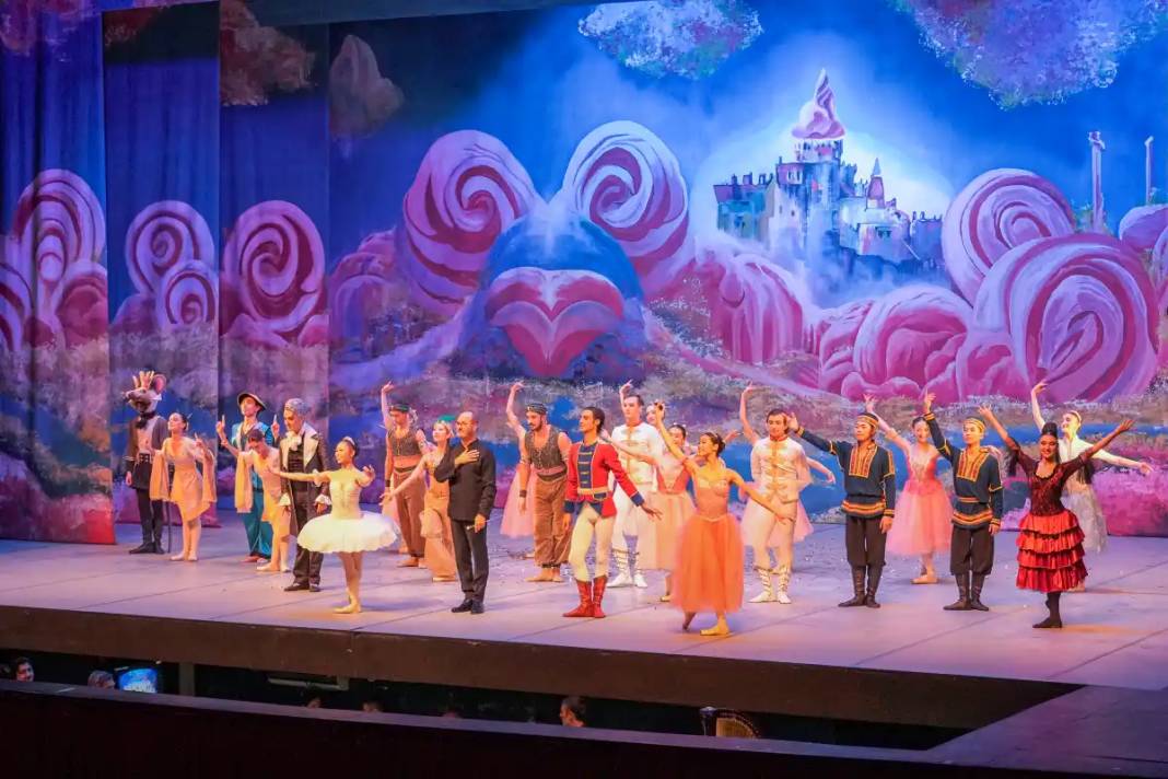 Antalya’da Fındıkkıran Seyirciden Tam Not Aldı 3